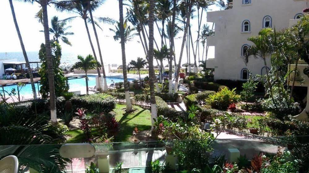 ヌエボ・バジャルタ Bahia Del Solアパートホテル エクステリア 写真